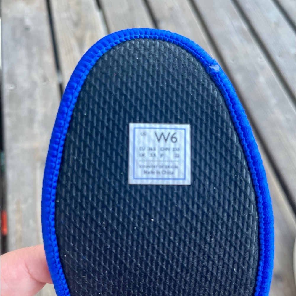 Rothy’s Women’s Original Black Sneakers - Picture 11 of 11